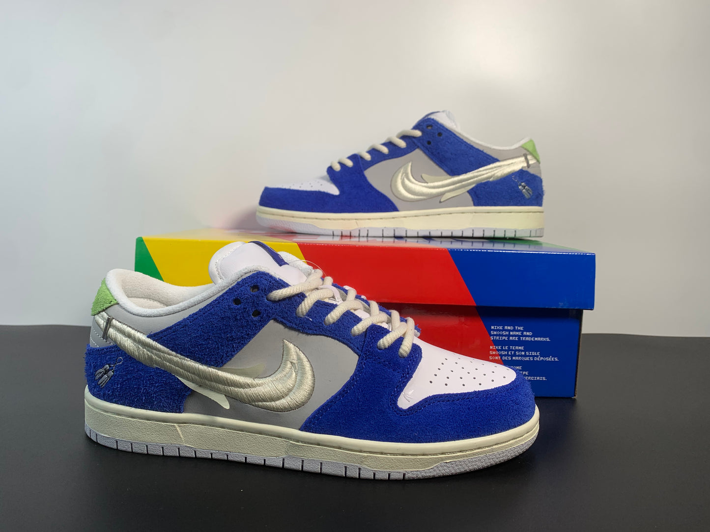 Fly Streetwear x Nike SB Dunk Pro Low Gardenia  DQ5130-400