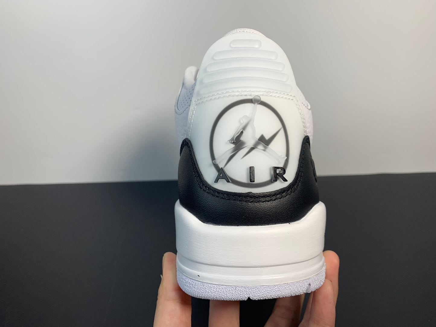 Air Jordan 3 x fragment Design White DA3595-100