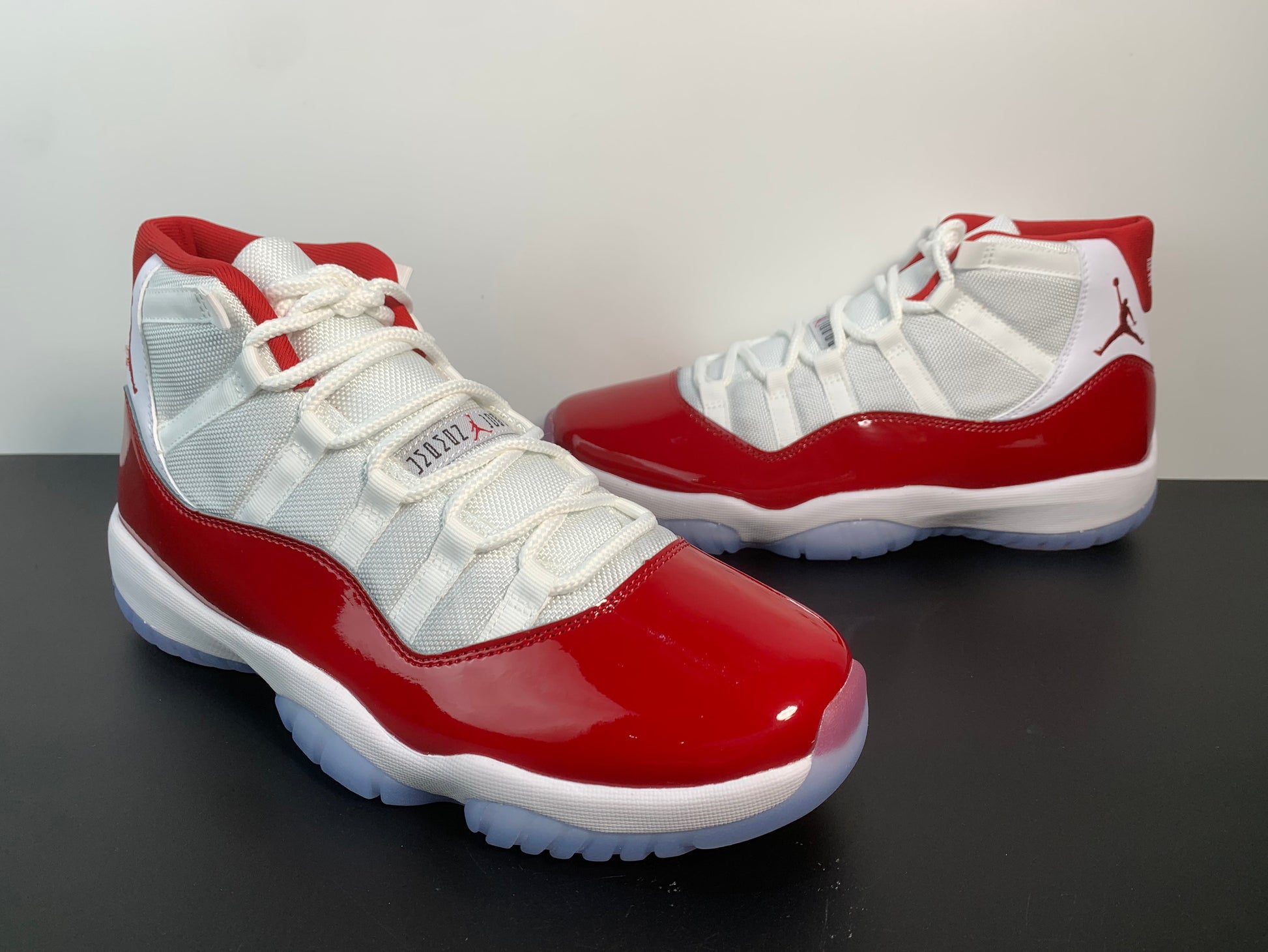 Air Jordan 11 Retro  Cherry