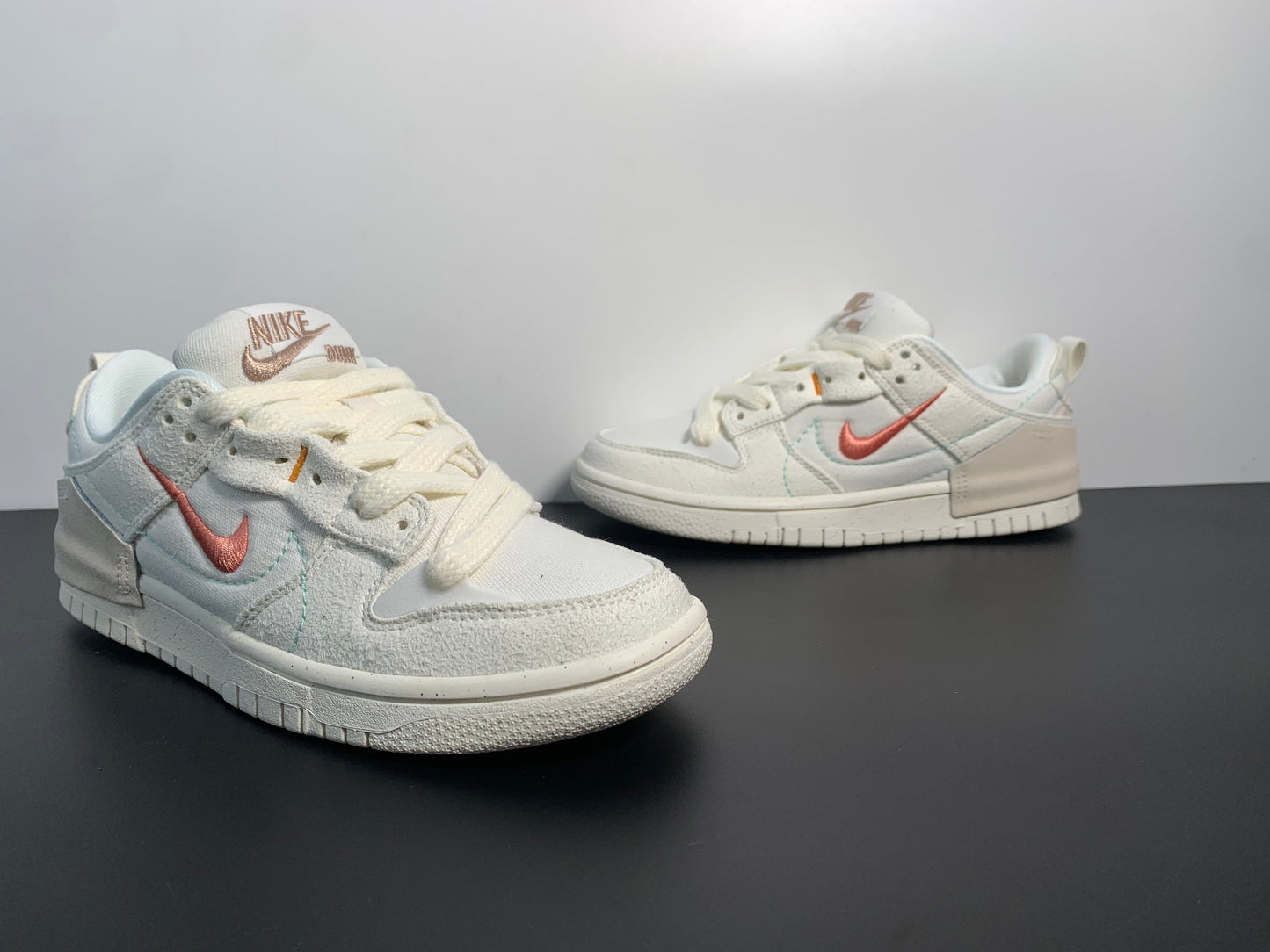 Wmns Dunk Low Disrupt 2 'Pale Ivory' DH4402-100