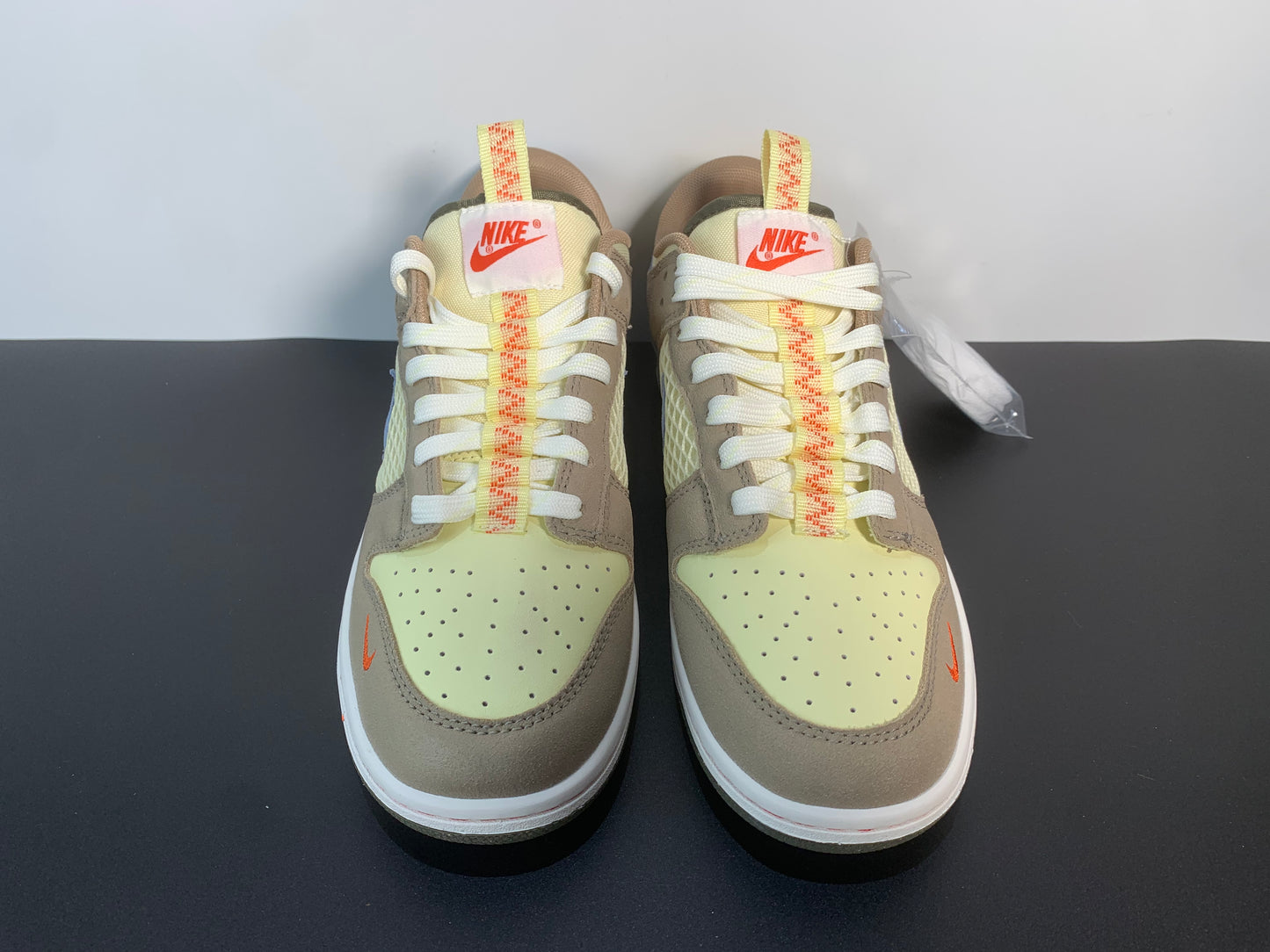 Nike Dunk Low 'Cartoon'  DX6038-741