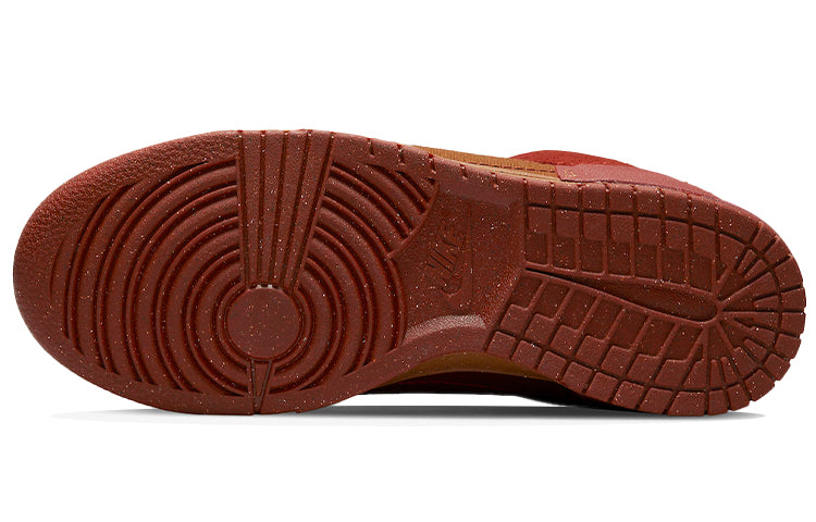 Nike Dunk Low Disrupt 2 Desert Bronze DH4402-200 sneakmarks