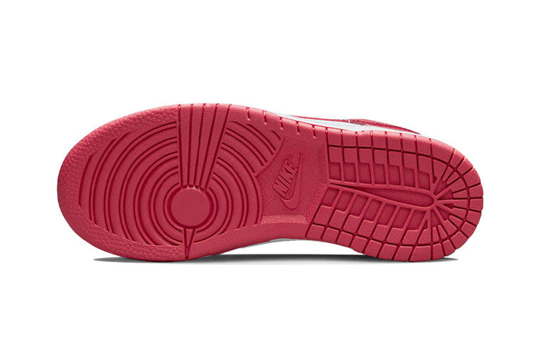 Nike Dunk Low Gypsy Rose BP DC9564-111 sneakmarks