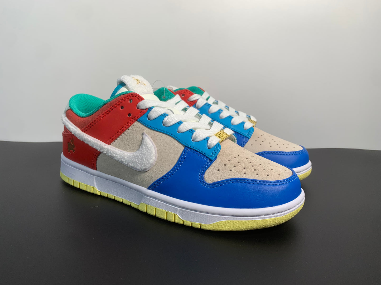 Nike Dunk Low 'Year of the Rabbit - Multi-Color' FD4203-111