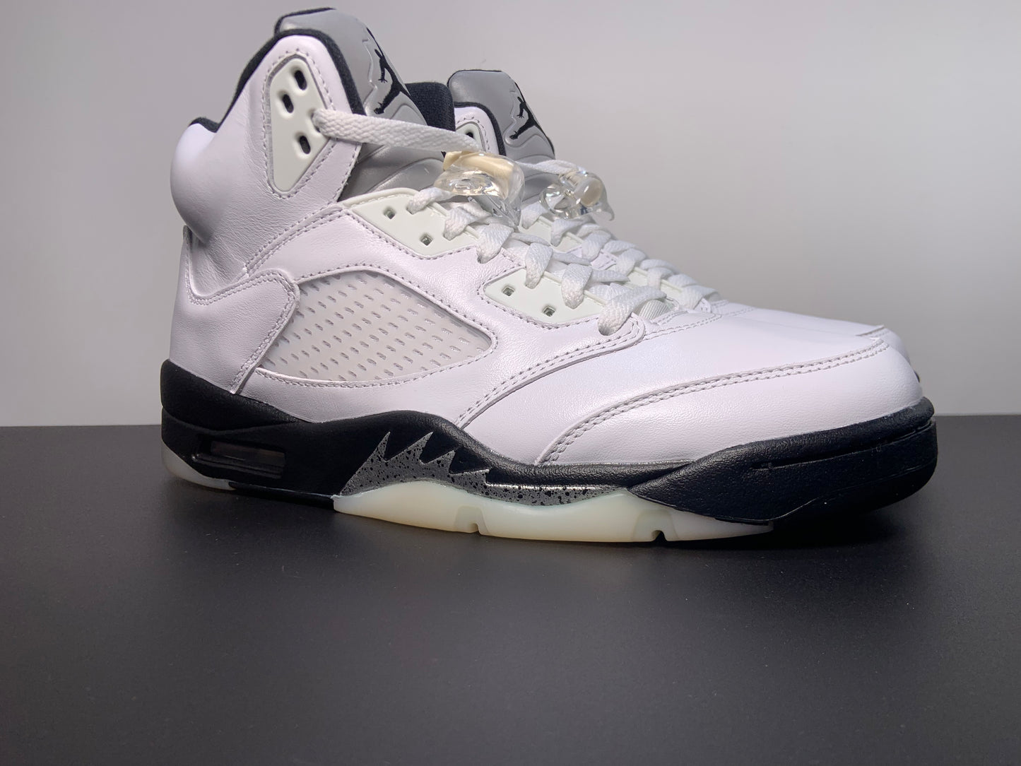 Air Jordan 5 White Black-Sail-Metallic Silver DD0587-110