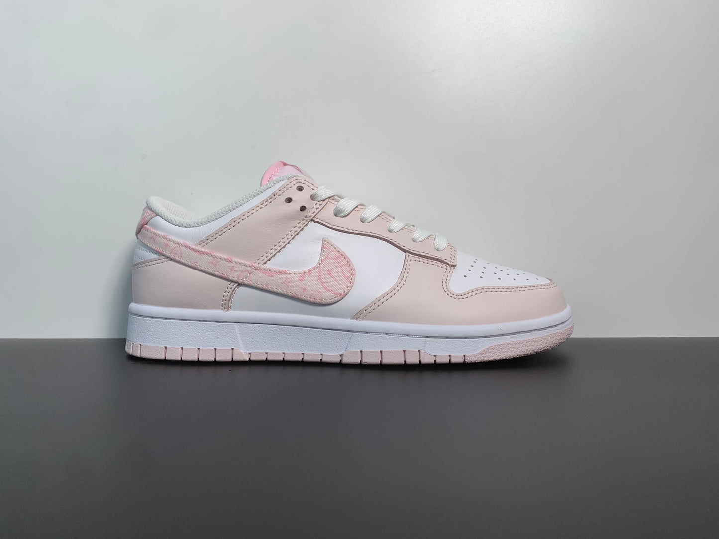 Nike Dunk Low Essential Paisley Pack Pink FD1449-100