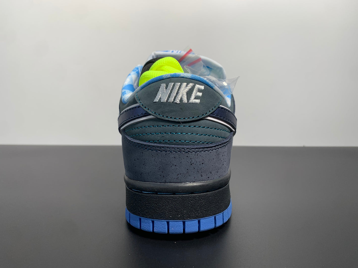 CONCEPTS x Nike Dunk SB Low Blue Lobster 313170-342