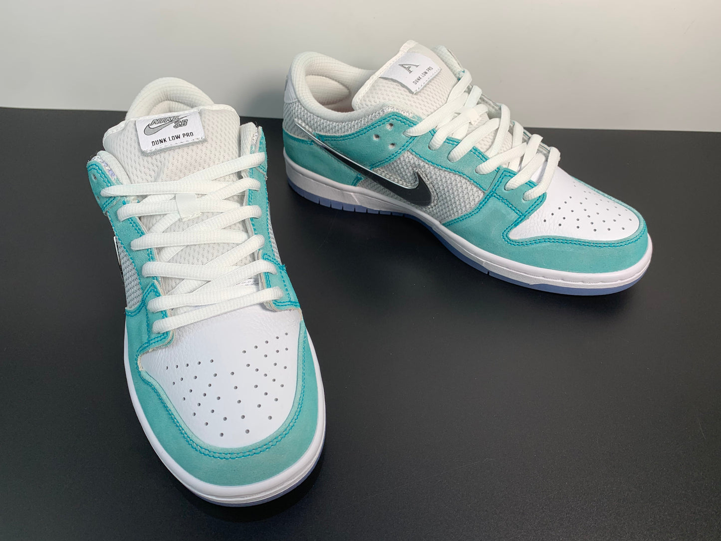 Nike Dunk SB Low x April Skateboards 'Turbo Green' FD2562-400