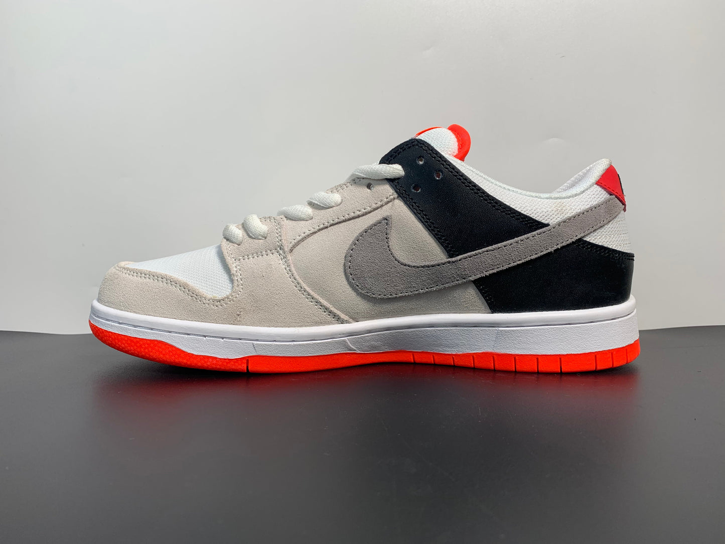 Nike Dunk Low SB 'AM90 Infrared' CD2563-004