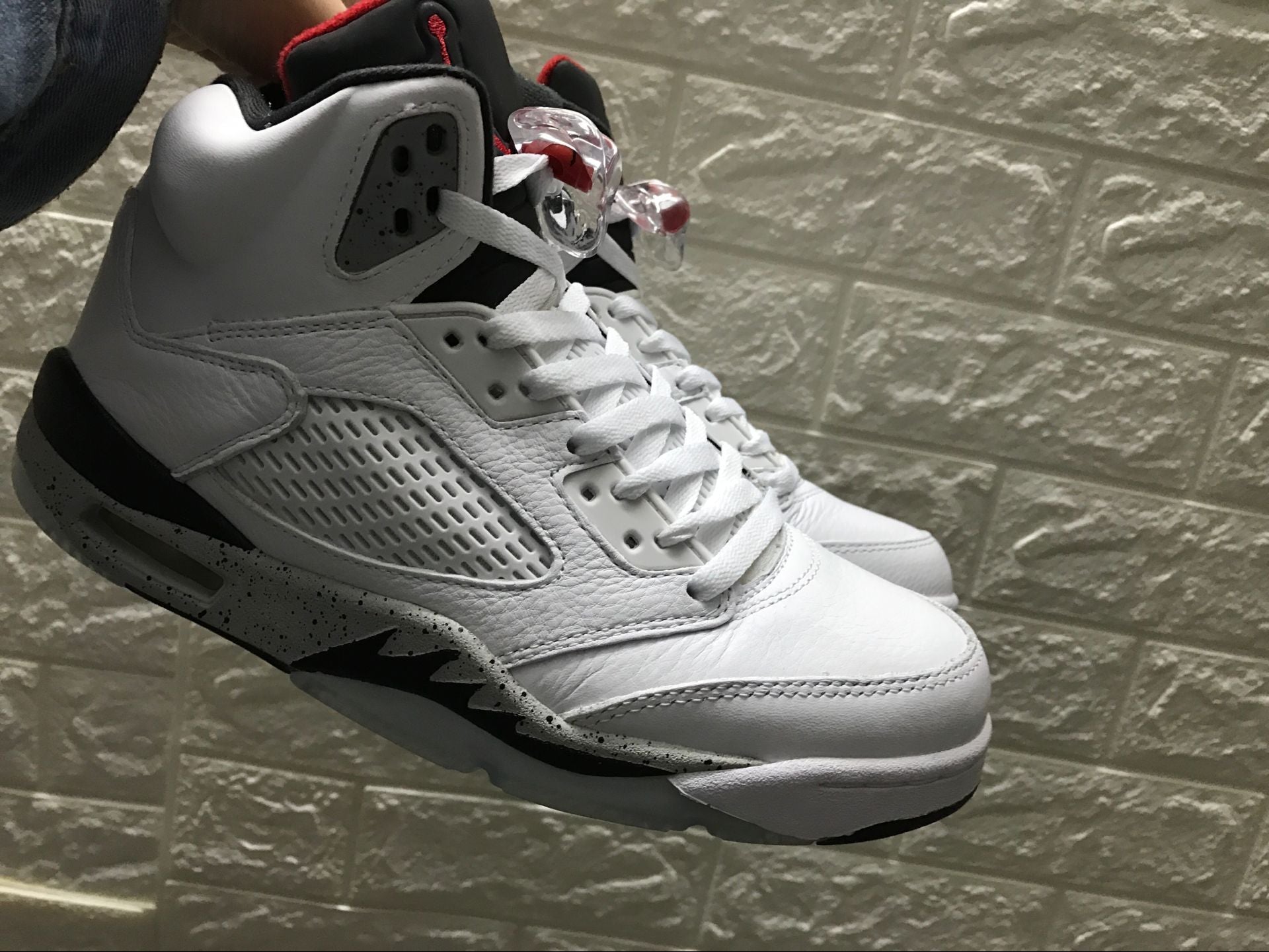 Air Jordan 5 Retro BG White Cement 440888-104
