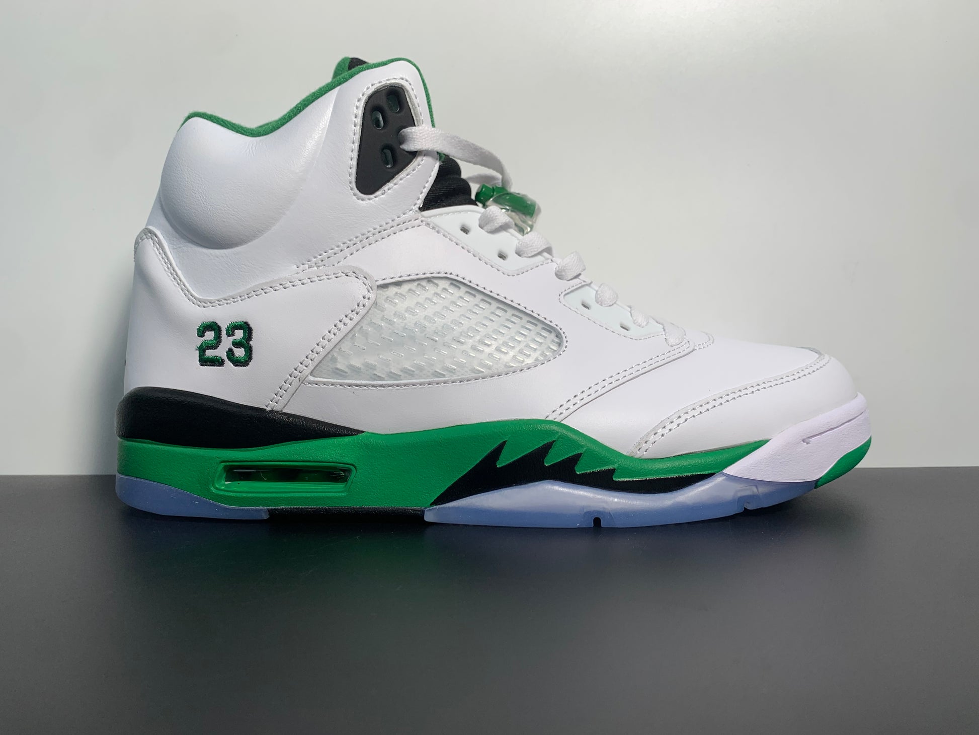 Air Jordan 5 WMNS “Lucky Green”DD9336-103