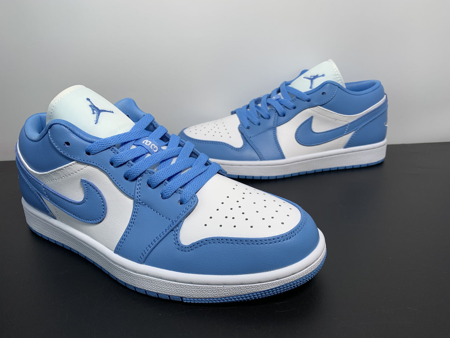 Air Jordan 1 Low “UNC”