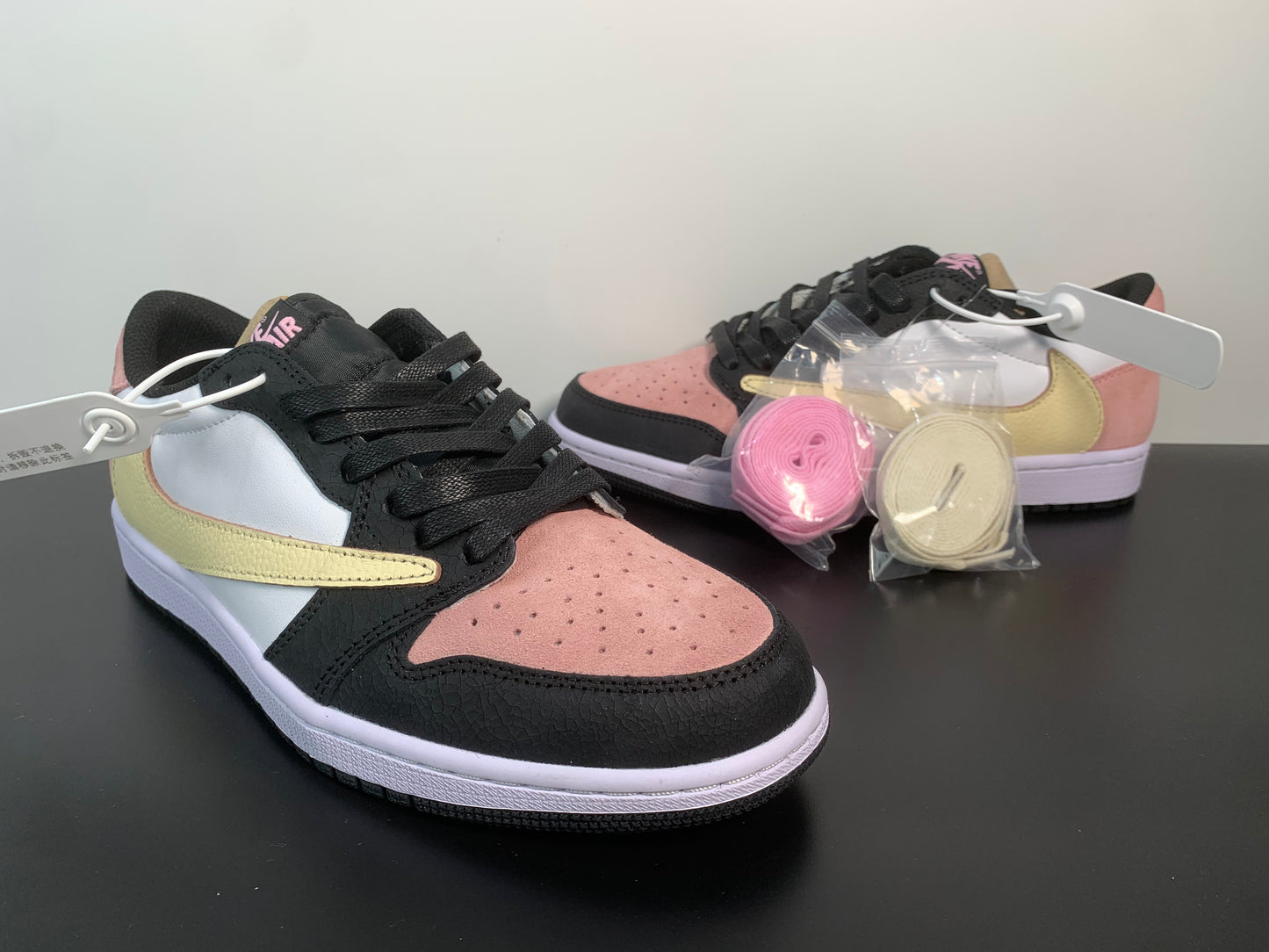 Travis Scott x Air Jordan 1 Low Pink  White  Black