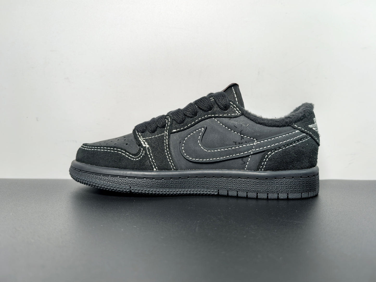 Travis Scott x Air Jordan 1 Retro Low OG SP 'Black Phantom'