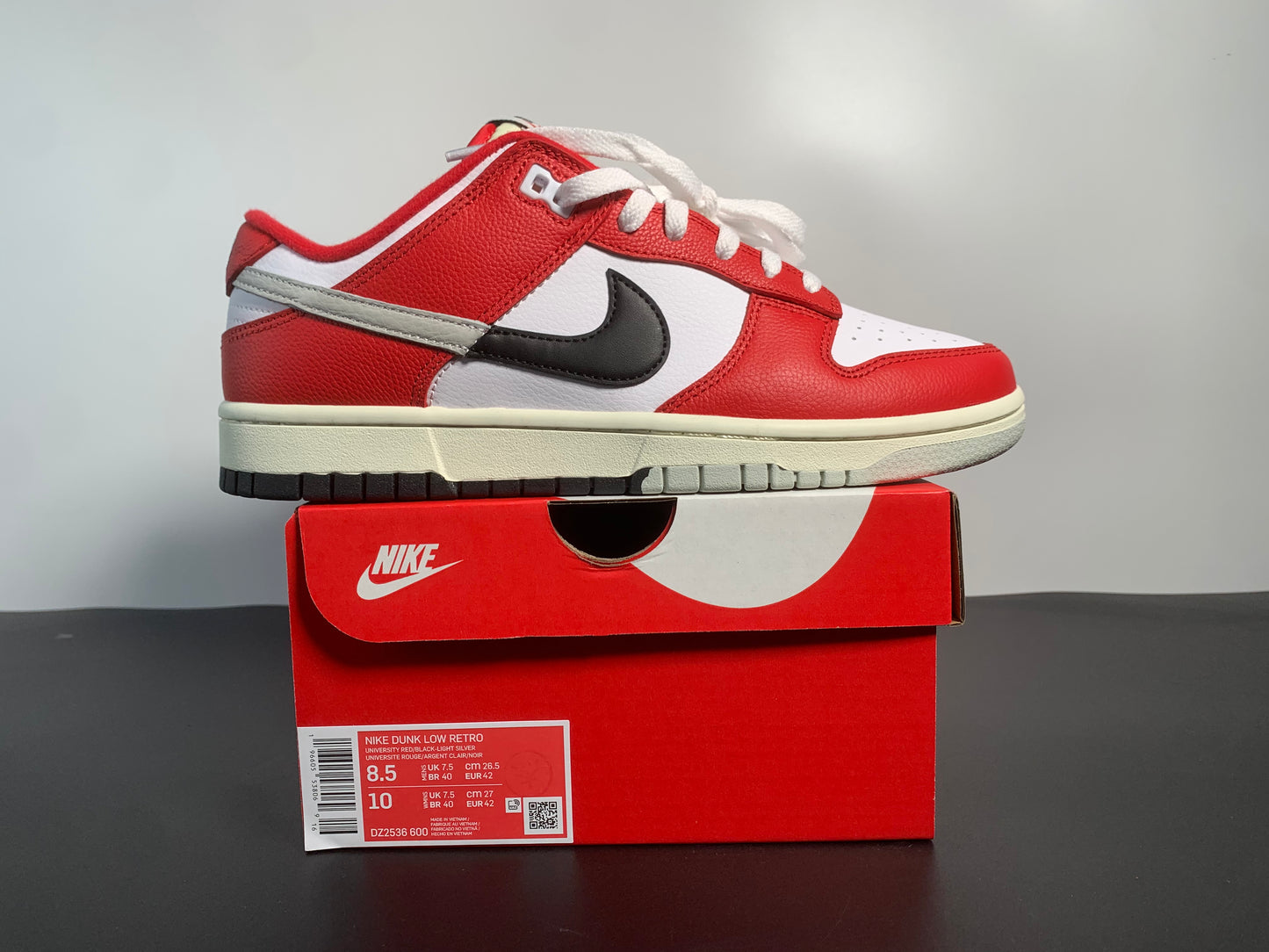 Nike Dunk Low “Chicago Split” DZ2536-600