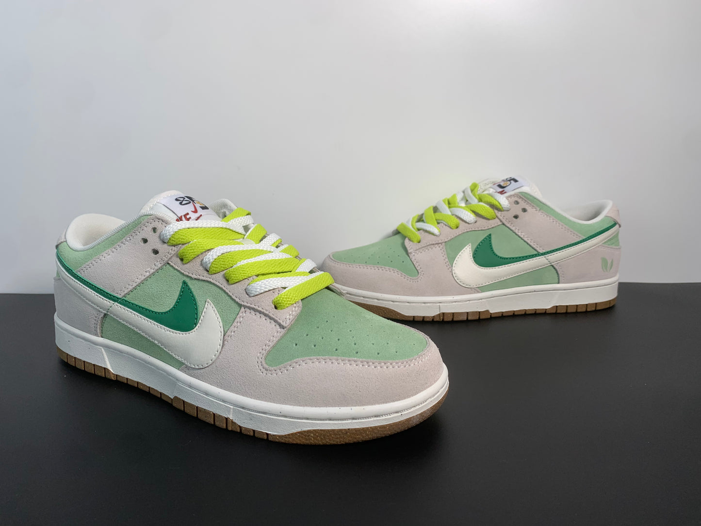 Nike SB Dunk Low SE 85 Double Swoosh Avocado Green CT9457-100