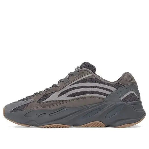 Adidas Yeezy Boost 700 V2 Geode EG6860 sneakmarks