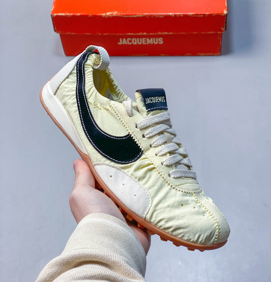 Jacquemus x Nike Moon Shoe Nike  Green