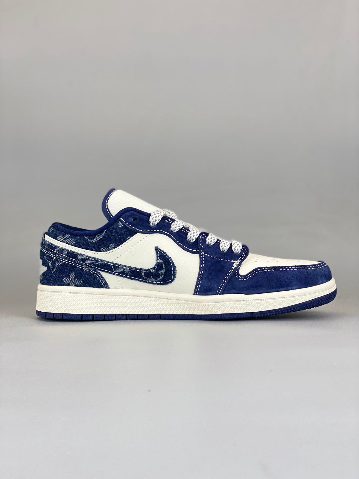 Nike Air Jordan 1 Low x Louis Vuitton YX5066-368