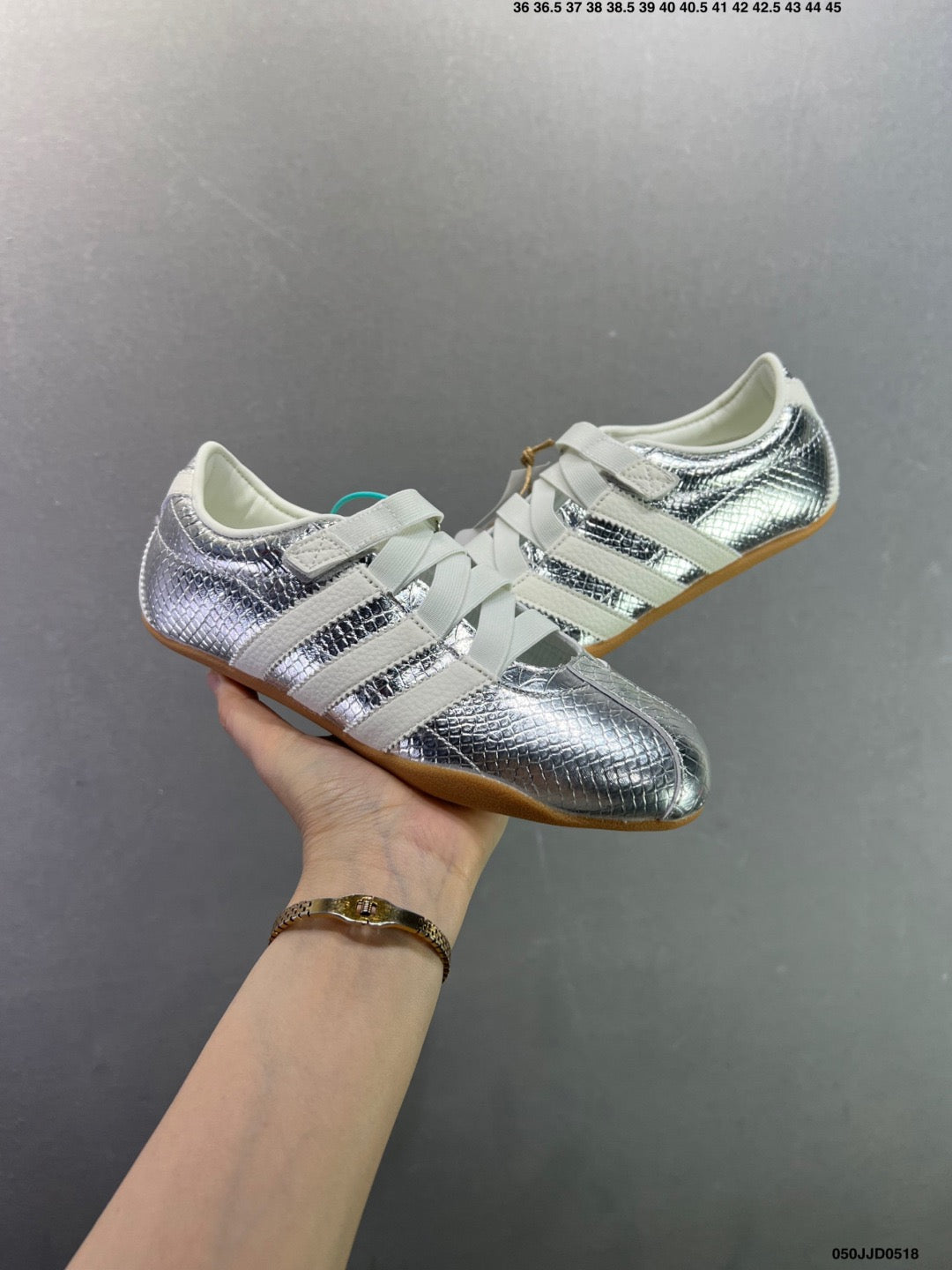 Adidas Originals Tokyo W  Silver Metallic Cloud White Gum  JI3299