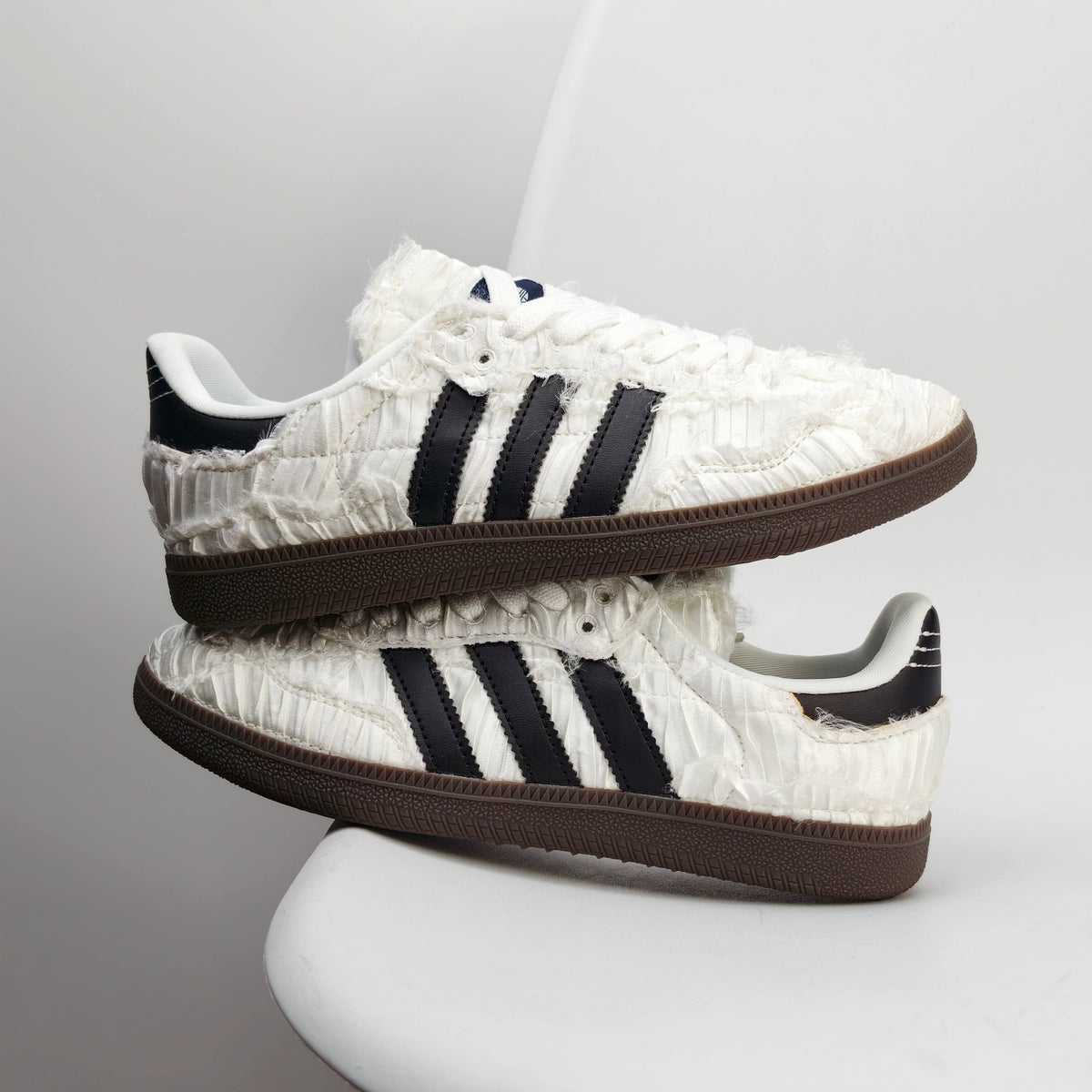 Adidas Originals Samba OG x Caroline SATIN SHOES White JQ4748