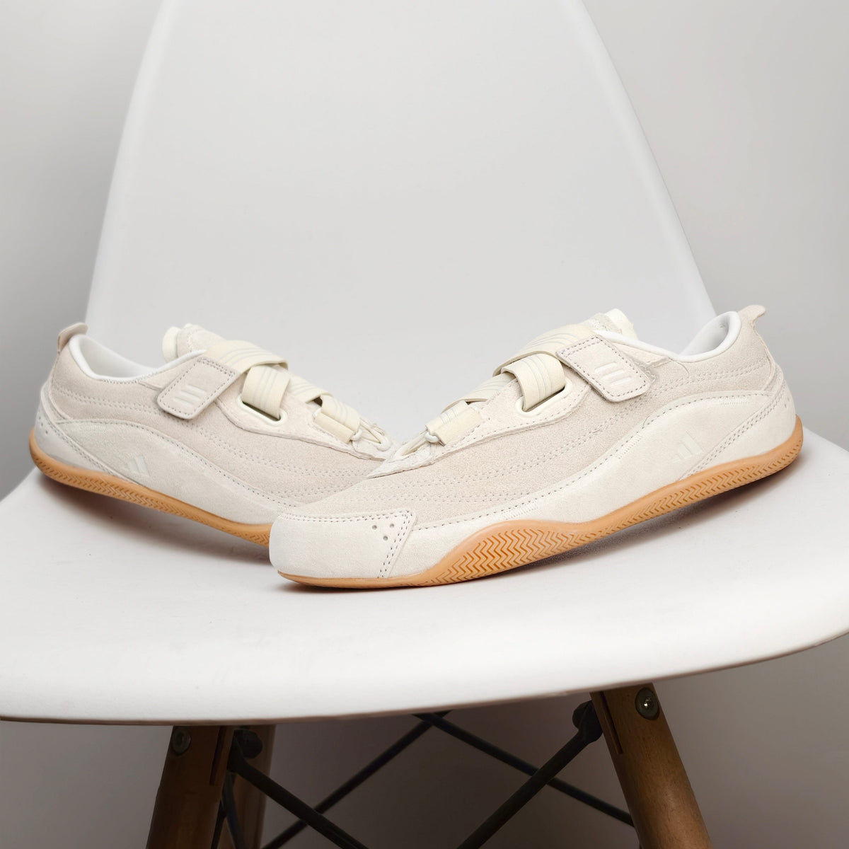 ADIDAS URBAN REVERIE JS0151