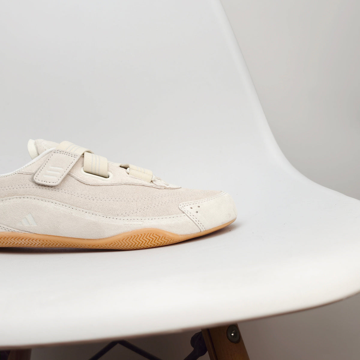 ADIDAS URBAN REVERIE JS0151