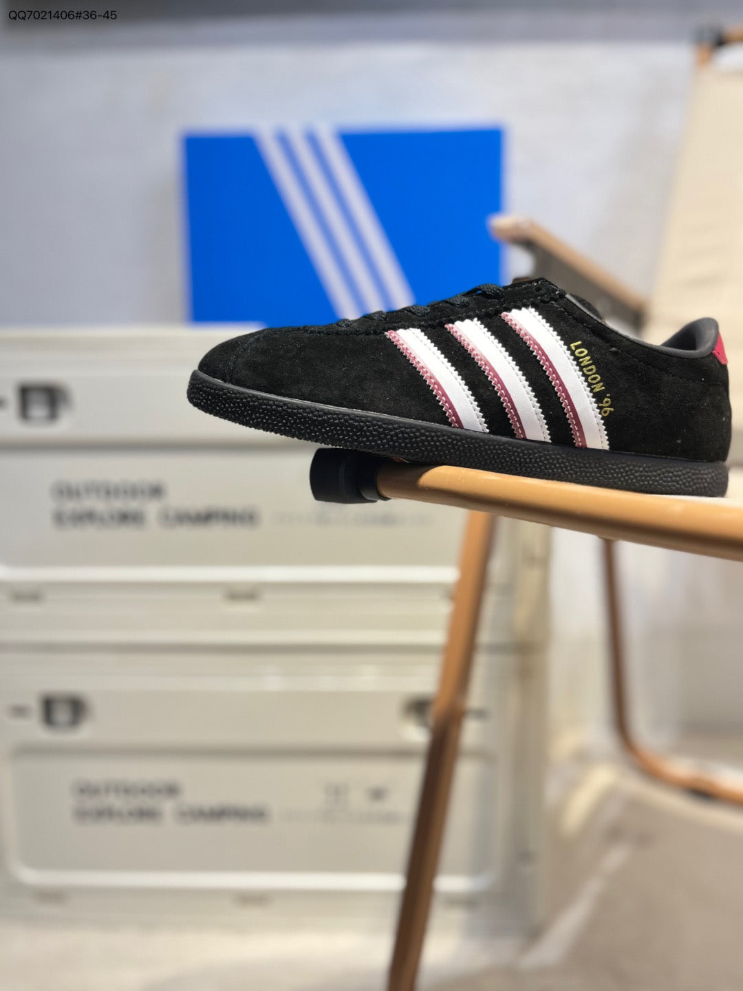 Adidas  London 96 "Core Black / Better Scarlet"IH4773