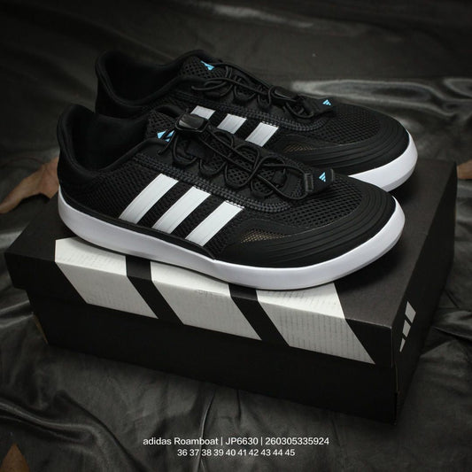 Adidas Roamboat Black JP6620