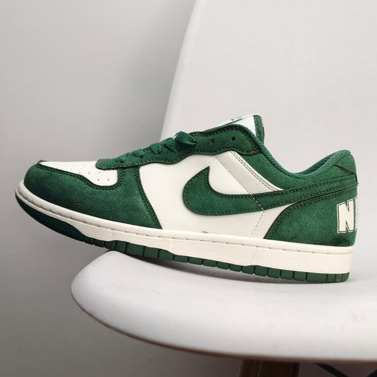 BIG NIKE LOW LUX Green 104224100