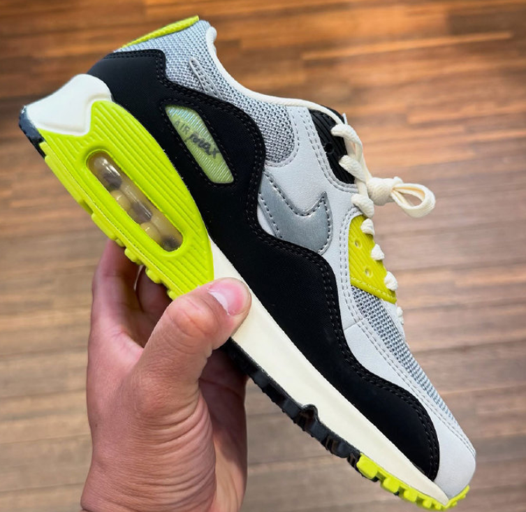 Patta x Nike Air Max 90 "Waves" 006-A1