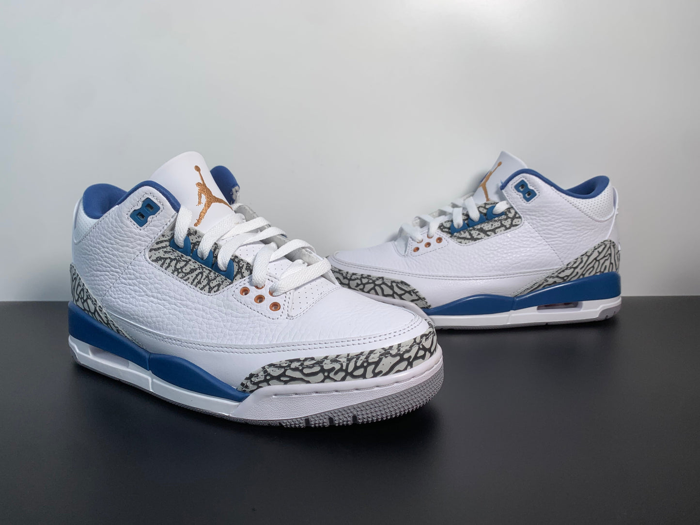 Air Jordan 3 Retro “wizards” CT8532-148