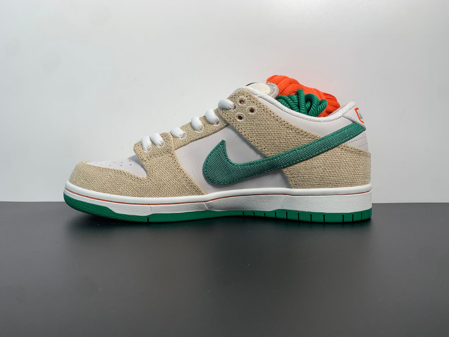 Jarritos x Nike SB Dunk Low  FD0860-001