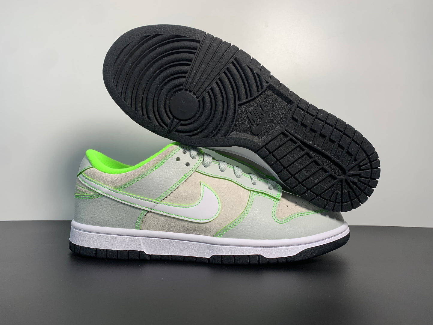 Nike Dunk Low 'University of Oregon' PE FQ7260-001