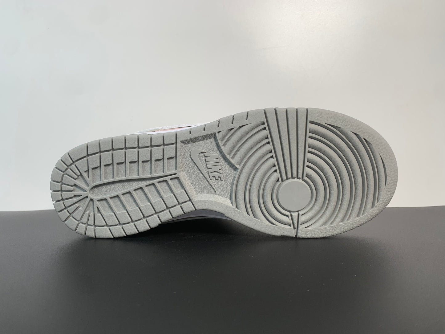 Dunk Low Retro Blush Pink DM8329-600