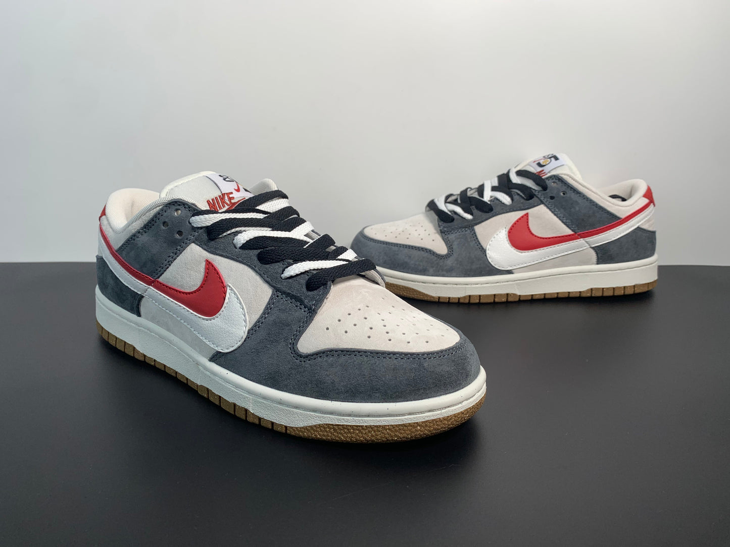 Nike Dunk Low SE 85 Swoosh DO9457-100