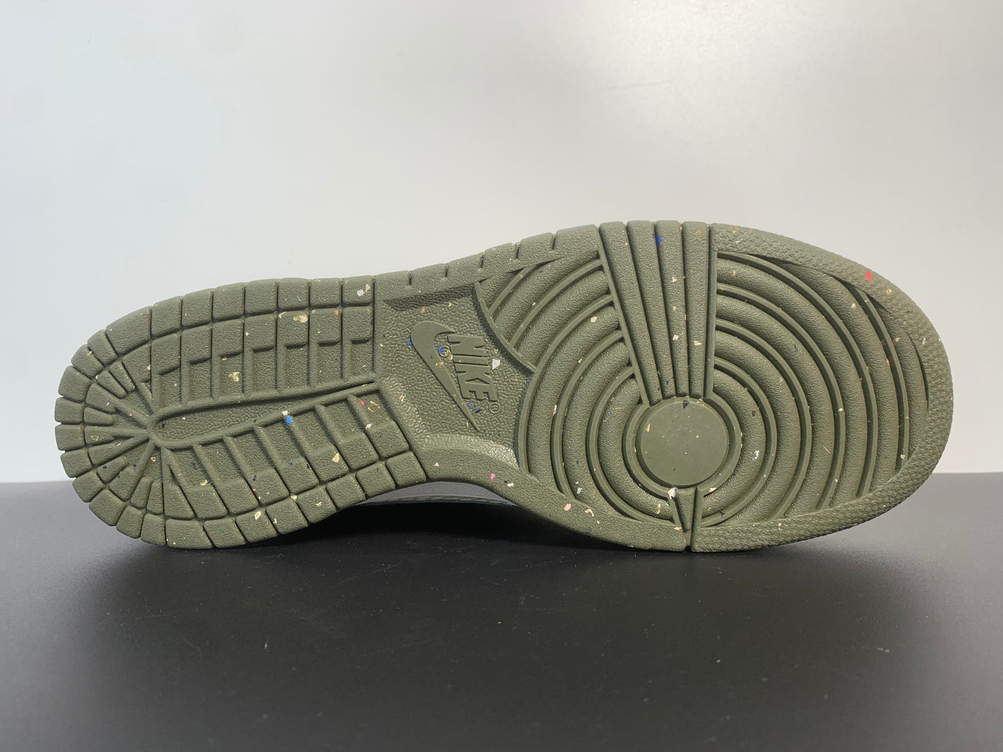 Nike Dunk Low 'Cartoon'  DX6038-741