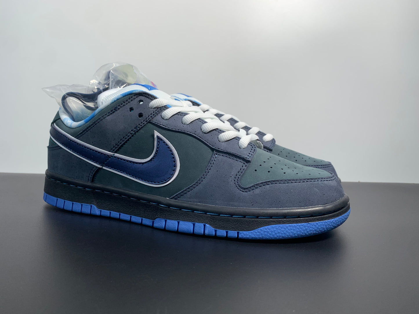 CONCEPTS x Nike Dunk SB Low Blue Lobster 313170-342