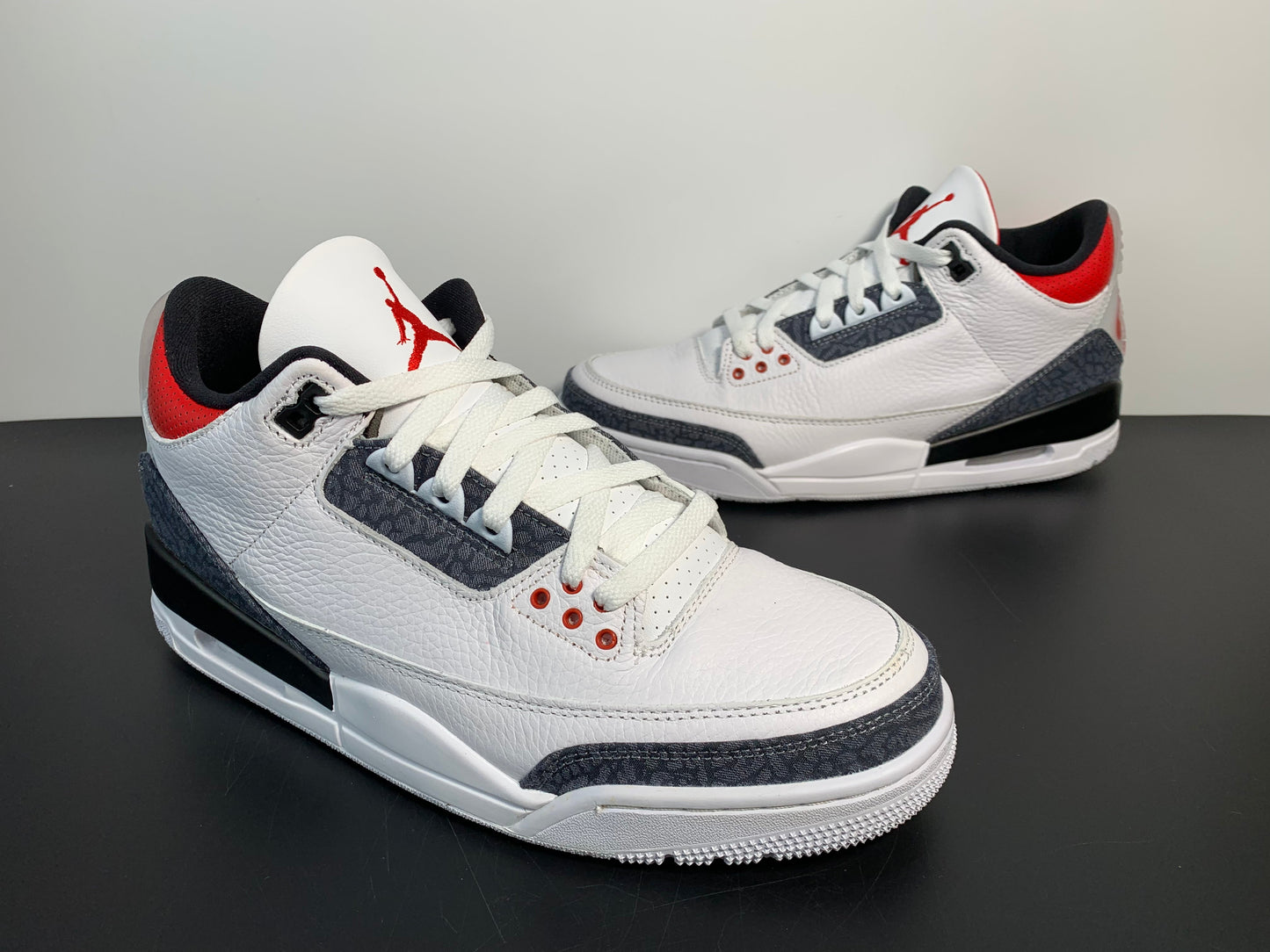 Air Jordan 3 SE DNM“Fire Red”