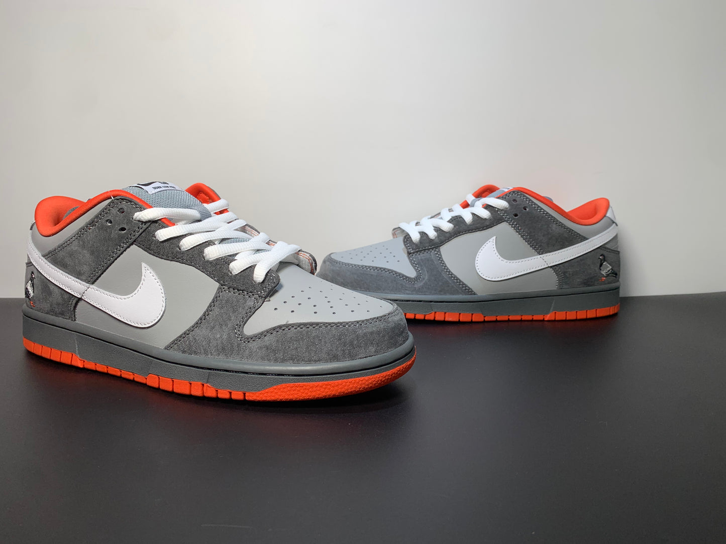 NK Dunk SB Low Staple NYC Pigeon 304292-011