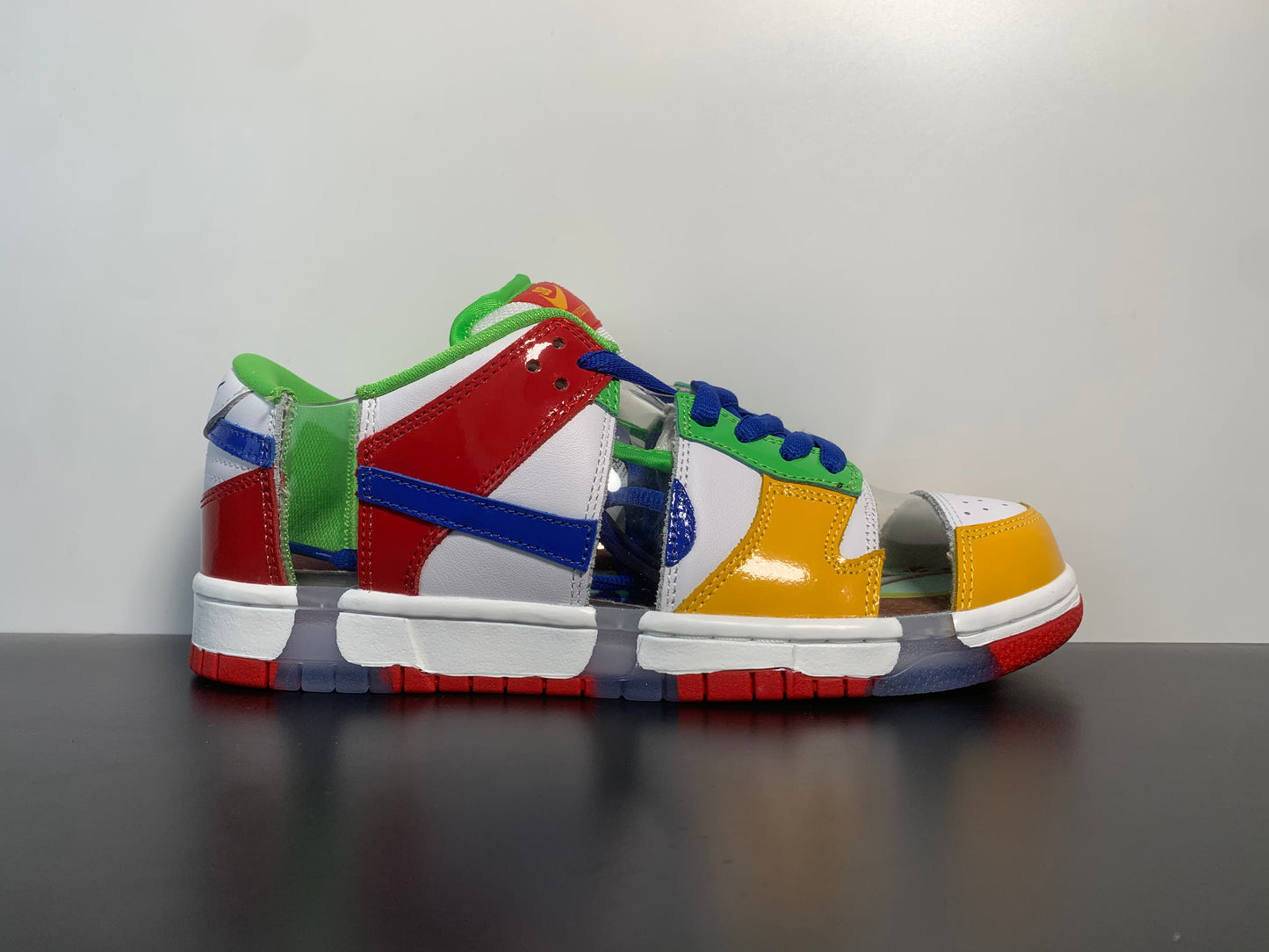 NIKE DUNK SB LOW X SANDY BODECKER 11 AIR FORCE MAX 1  FD8777-100