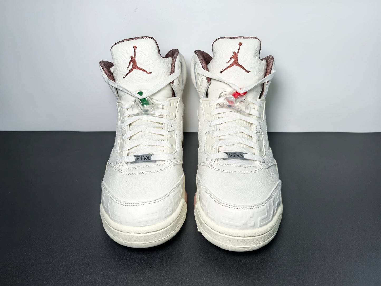 Air Jordan 5“El Grito” HF8833-100