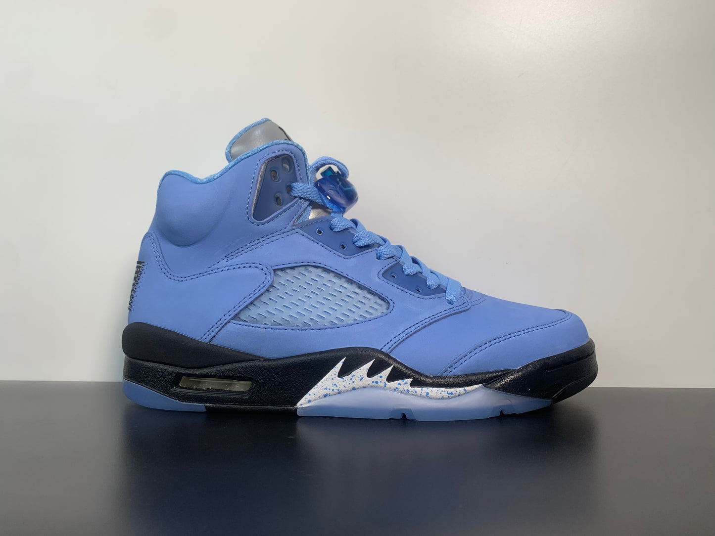 Air Jordan 5 “UNC  DV1310-401