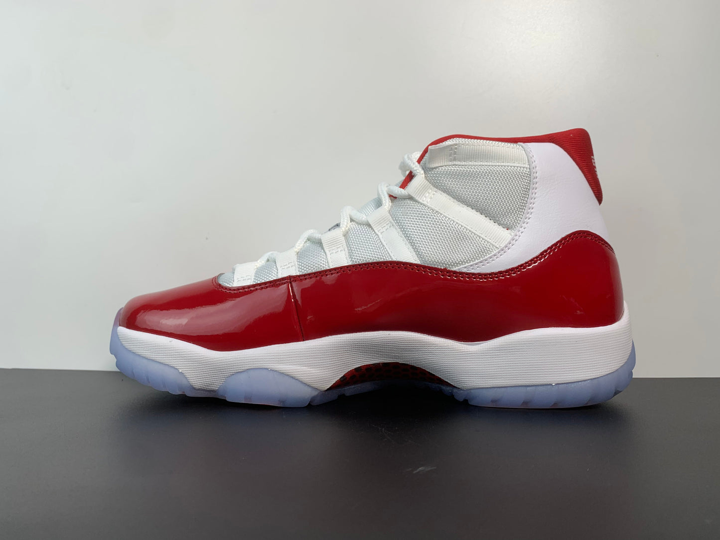 Air Jordan 11 Retro  Cherry