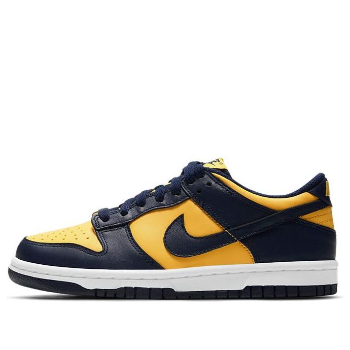 Nike Dunk Low GS Michigan CW1590-700 sneakmarks