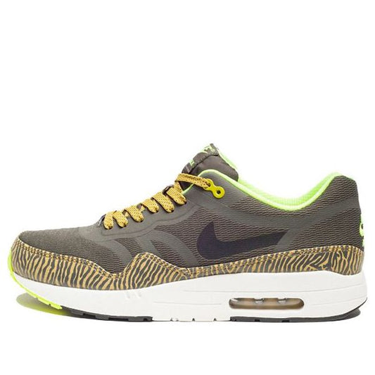 Nike Air Max 1 PRM TAPE Newsprint Gold 599514-007