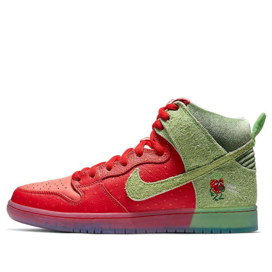 Nike Dunk High SB Skateboard ' Strawberry Cough CW7093-600 sneakmarks