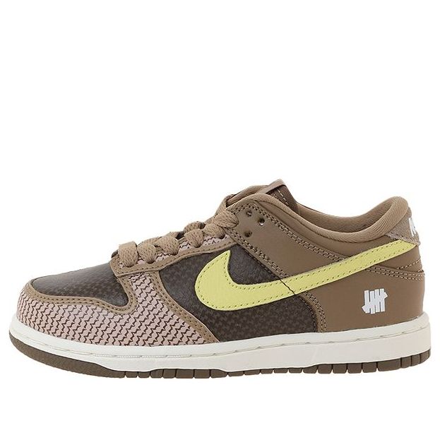 Nike Undefeated x Dunk Low SP Inside Out BP DJ4306-200 sneakmarks