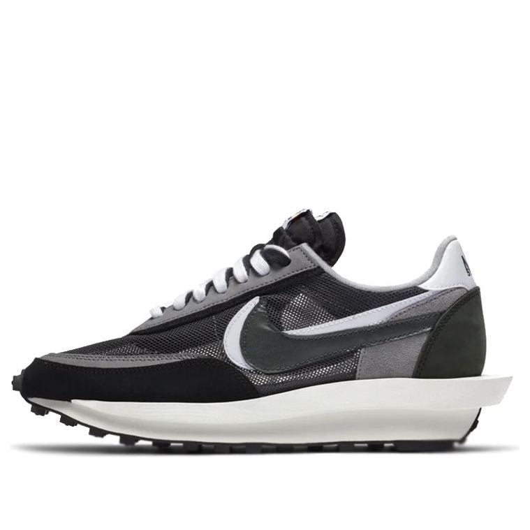 Nike LDWaffle x Sacai Black Anthracite BV0073-001 sneakmarks