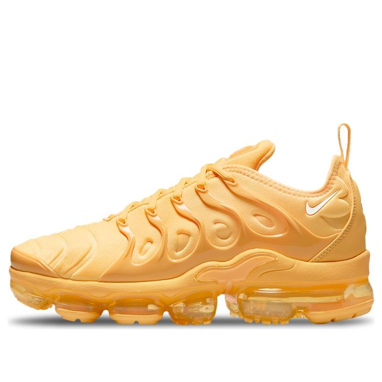 Nike Womens Air VaporMax Plus 'Yolk' Citron Pulse/White/Citron Pulse DJ5993-800 KICKSOVER